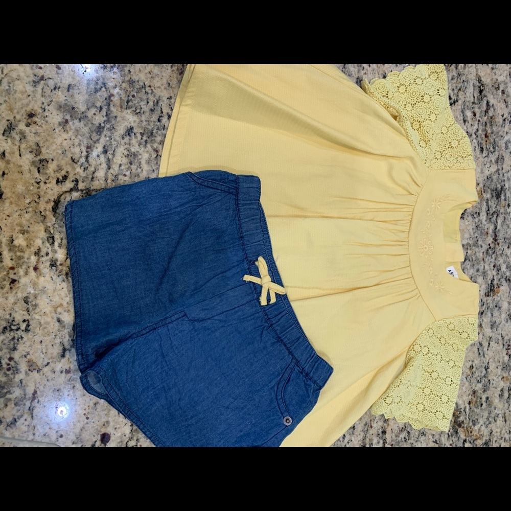 Yellow girls set